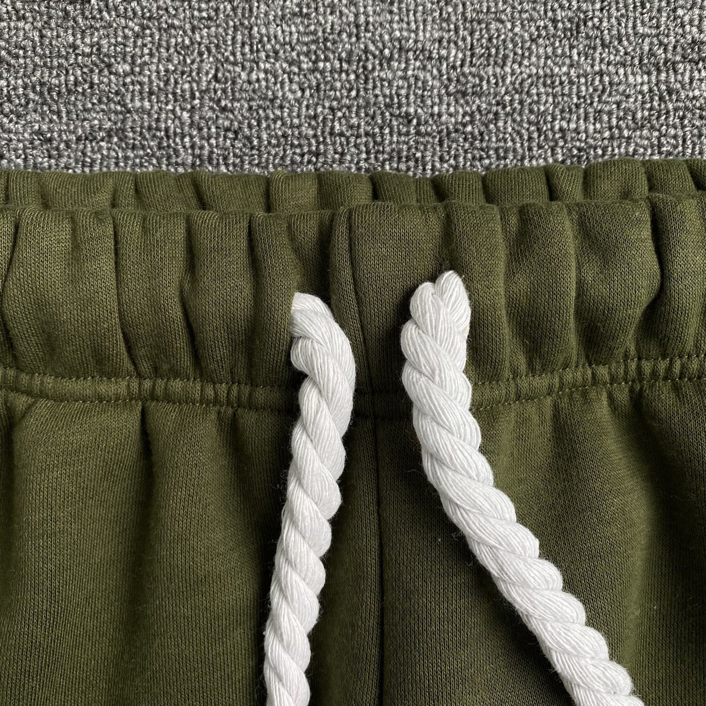 SYNA WORLD SYNA LOGO PANTALON DE SURVÊTEMENT SAGE