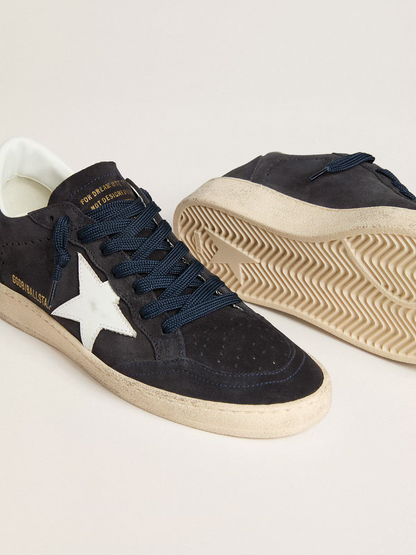 Golden Goose Ball Star – Daim bleu marine avec étoile blanche