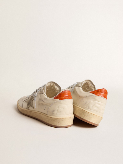 Baskets Golden Goose en édition limitée – Blanches/Argentées avec talon croco orange