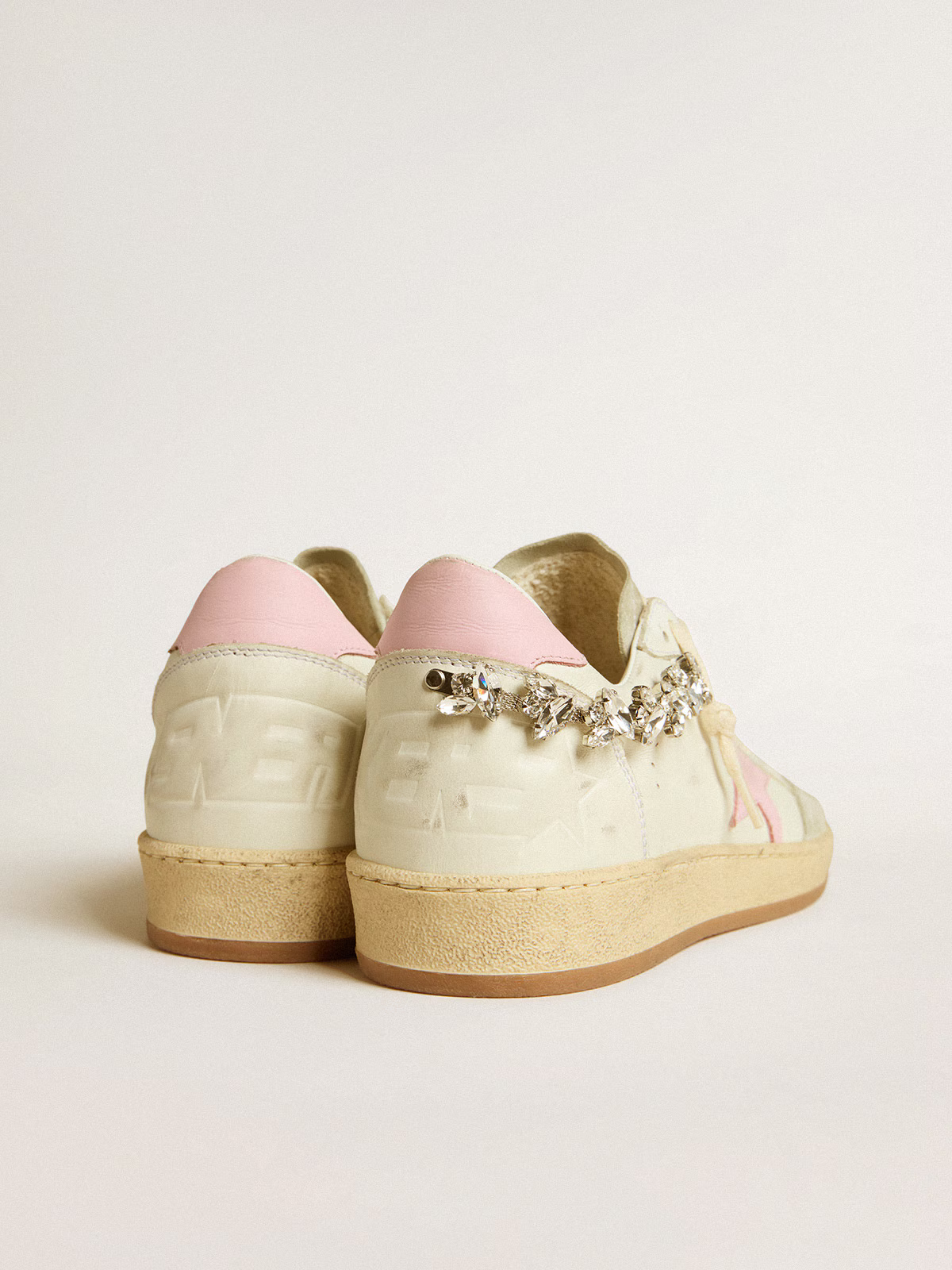 Baskets Golden Goose Stardan avec étoile rose et chaîne en cristal