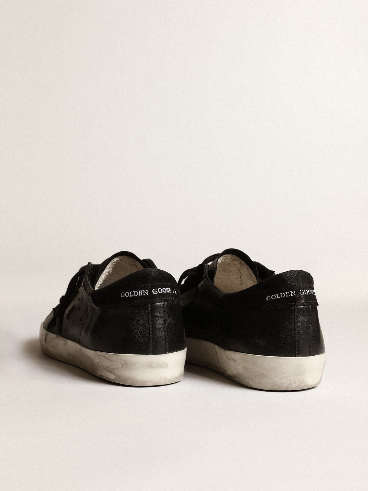 Baskets Golden Goose Super-Star en cuir noir