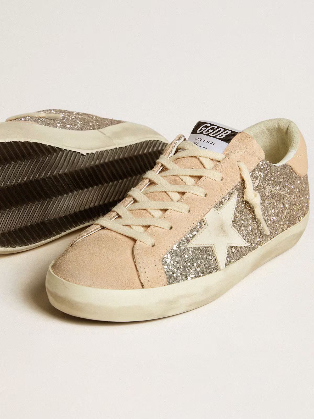 Golden Goose Super-Star – Paillettes dorées et daim beige