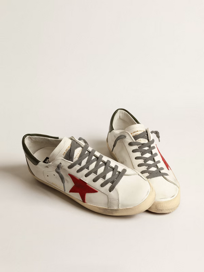 Baskets Golden Goose Super-Star blanches et rouges