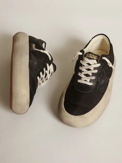 Chaussures Space-Star en nylon noir avec étoile en cuir noir et languette au talon