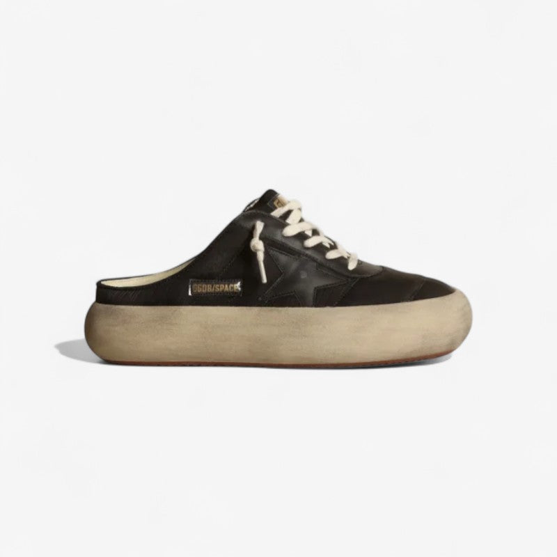 Sabots pour femmes en nylon noir avec étoile en cuir noir