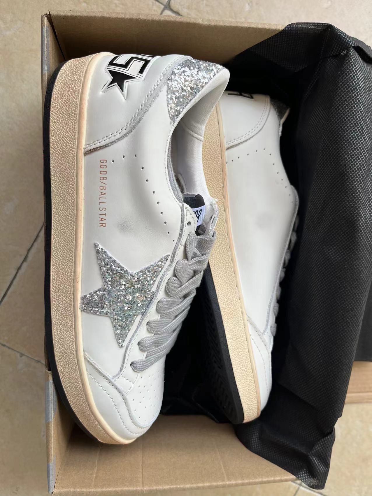 Sneaker Ball Star En Nappa Bianca Con Stella E Talloncino En Glitter Argento