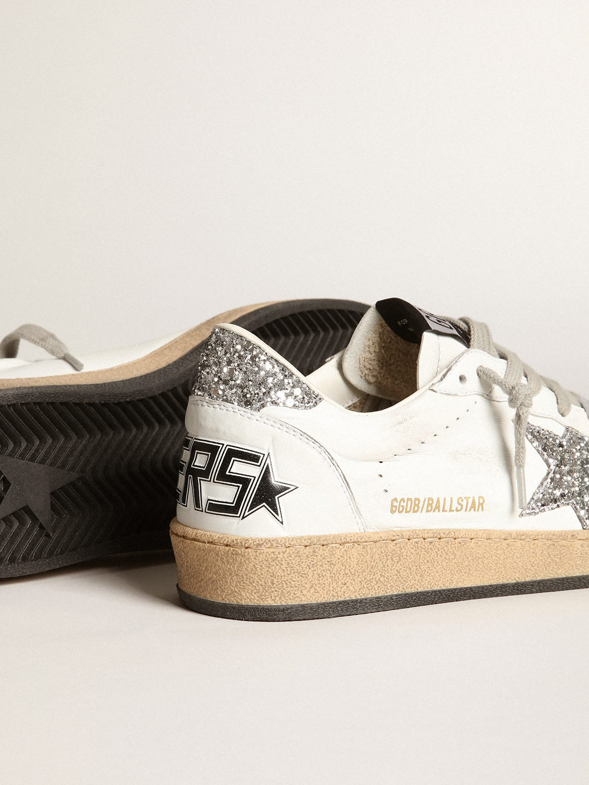 Sneaker Ball Star En Nappa Bianca Con Stella E Talloncino En Glitter Argento