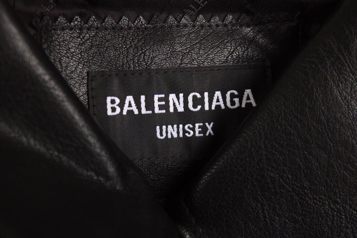 Veste Balenciaga en similicuir noir