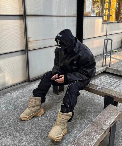 Veste Balenciaga en similicuir noir