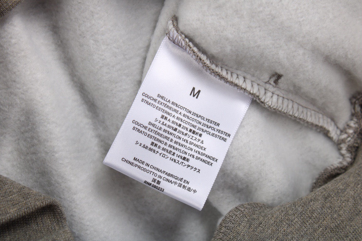 Sweat à capuche Fear of God Essentials - Gris avec capuche jaune