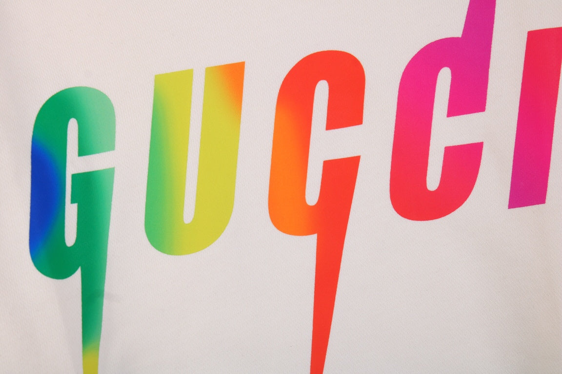 Sweat à capuche Gucci à logo arc-en-ciel - Crème