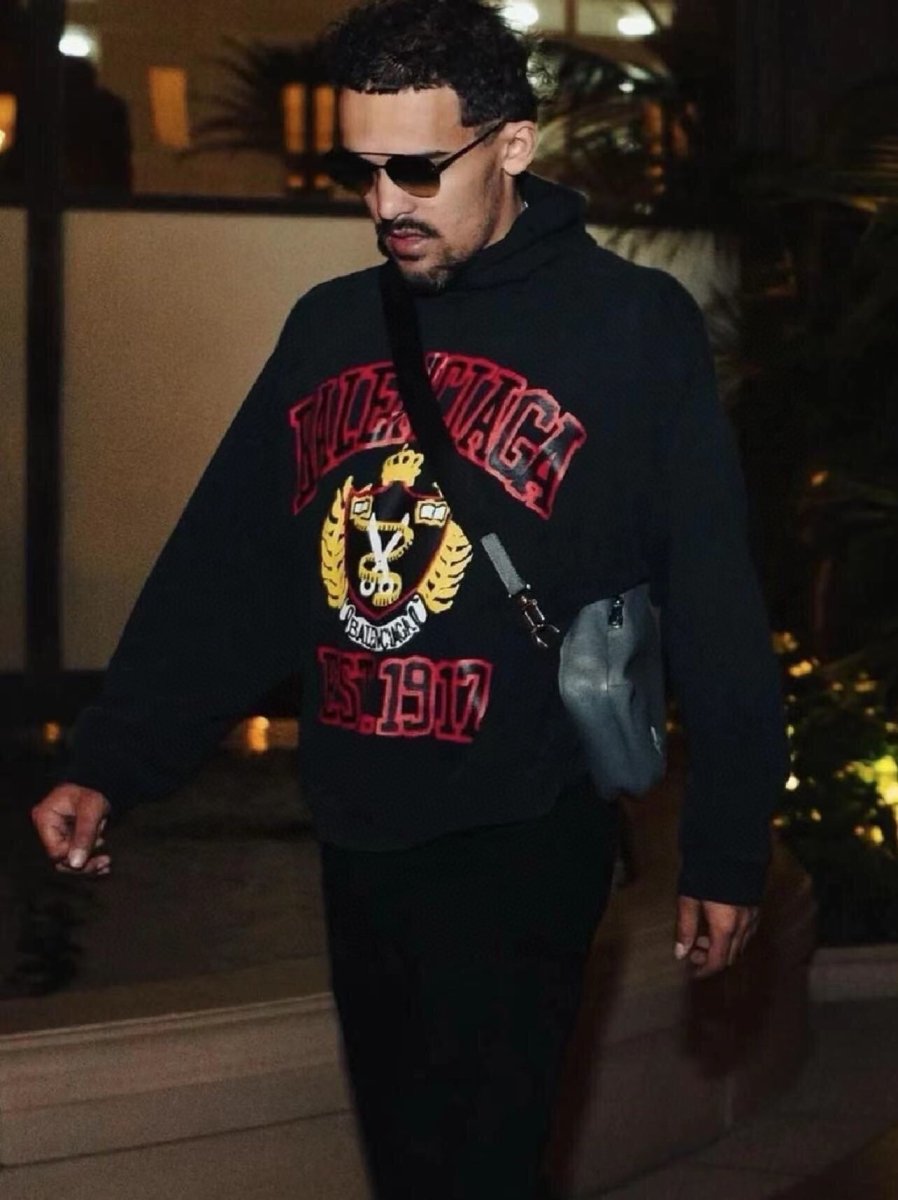 Sweat à capuche Balenciaga Black Crest