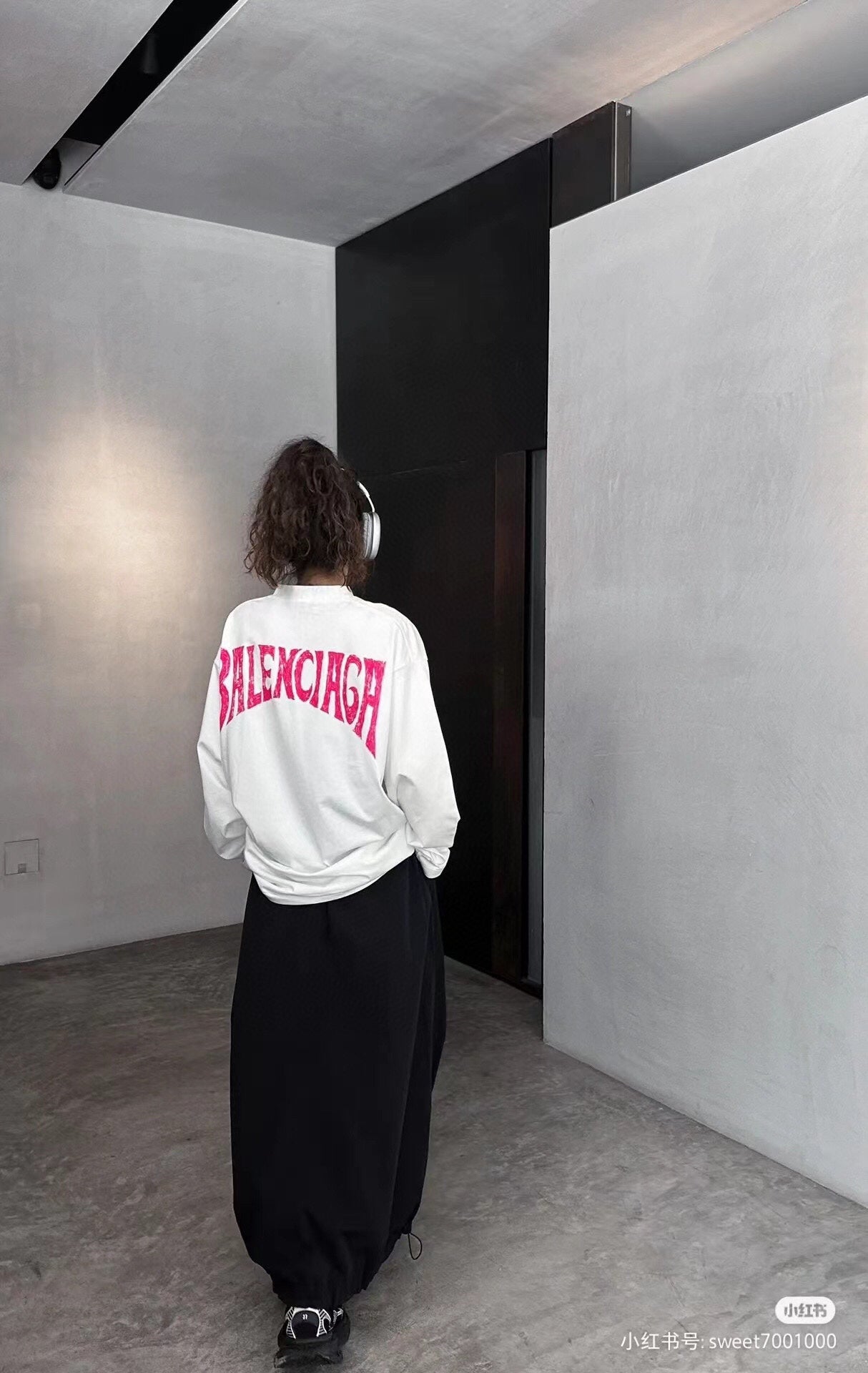 Sweat à capuche blanc Balenciaga