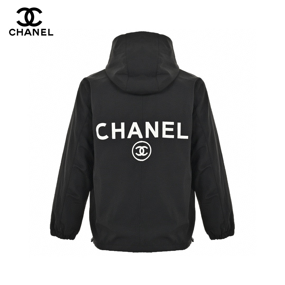 Veste à capuche bicolore Chanel