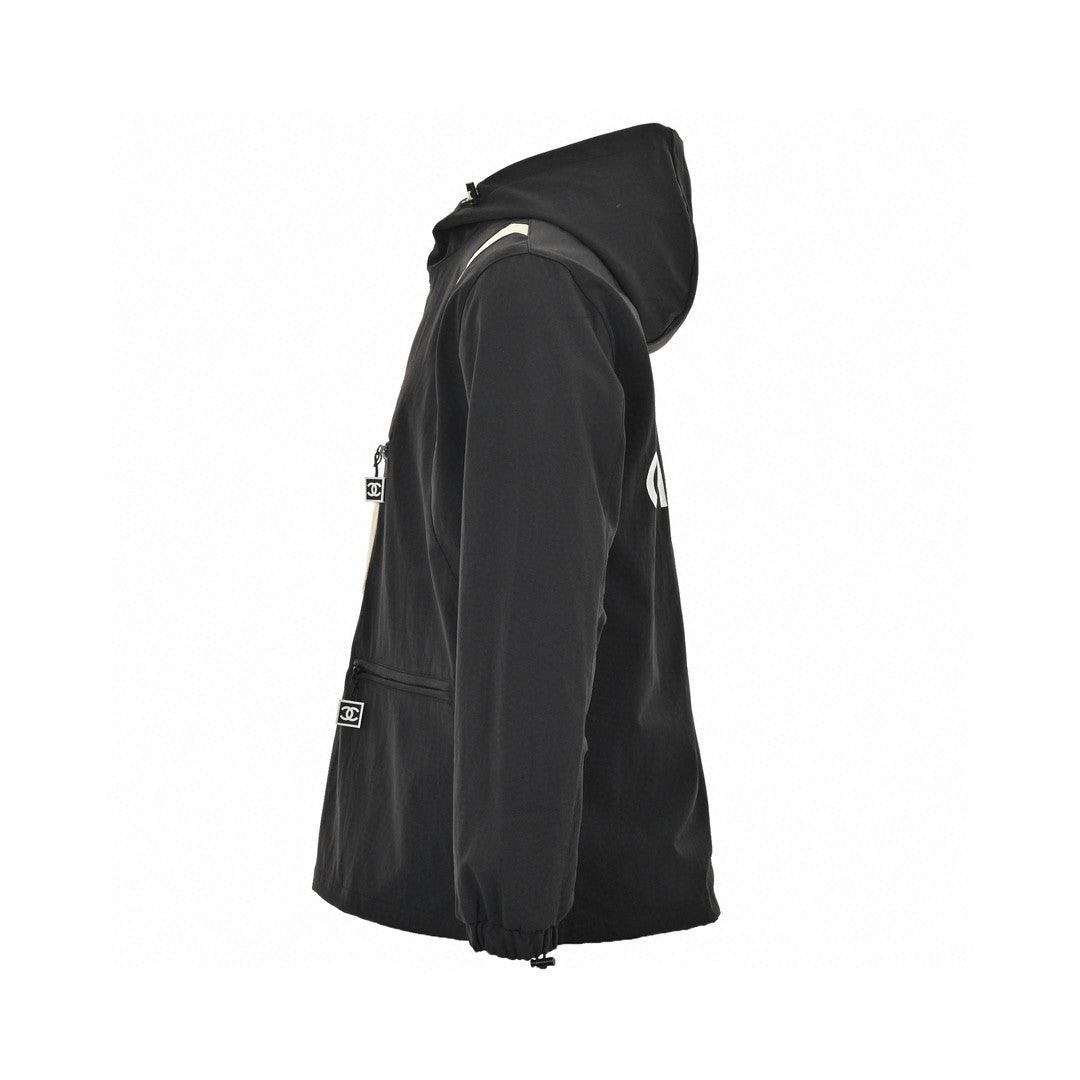 Veste à capuche bicolore Chanel