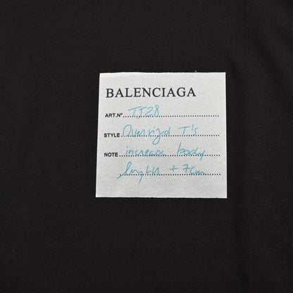T-shirt noir Balenciaga avec détail d'étiquette