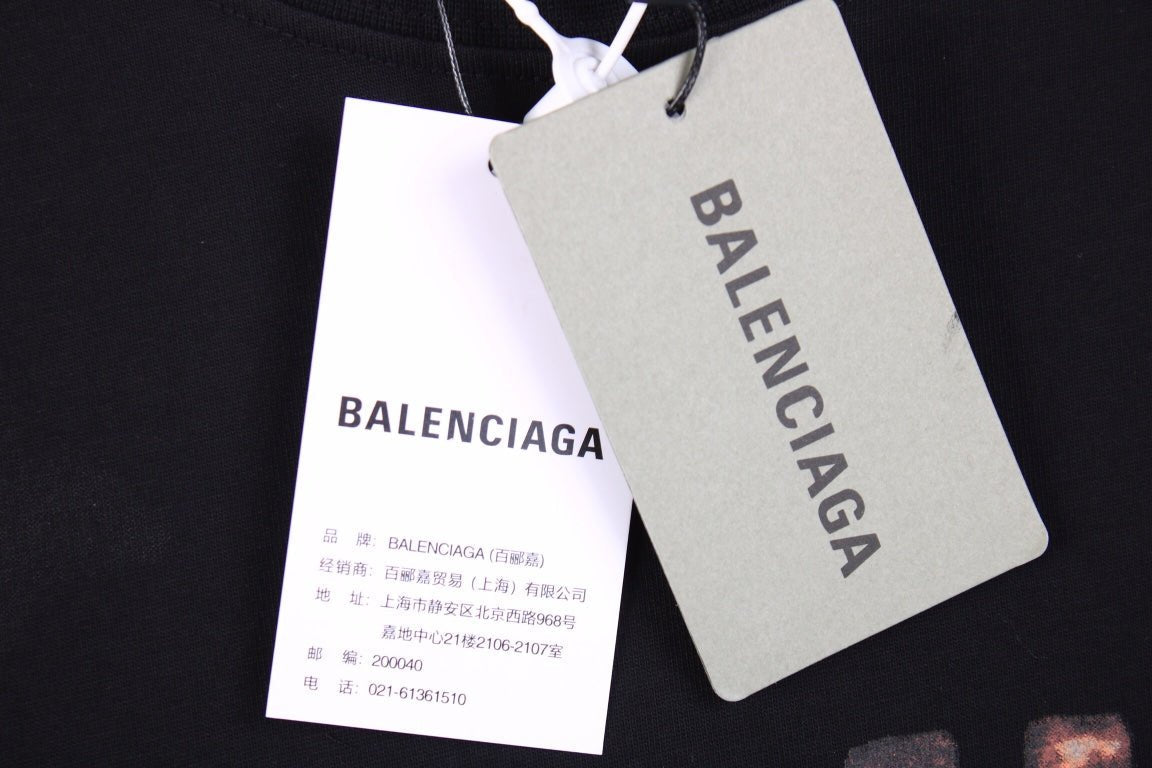 T-shirt Balenciaga à logo BB vieilli