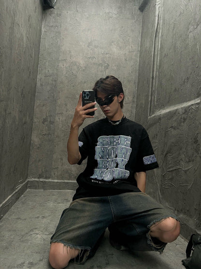 T-shirt Balenciaga - Conception de texte et de graphisme