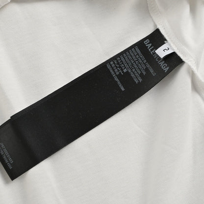 T-shirt blanc Balenciaga avec étiquette détaillée