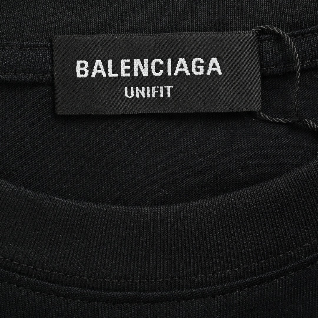 T-shirt noir Balenciaga à motif audacieux