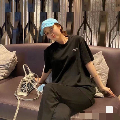 T-shirt noir Balenciaga à motif audacieux