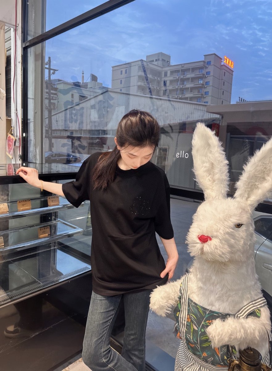 T-shirt Balenciaga à logo cristal noir