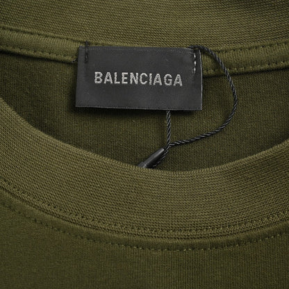 T-shirt Balenciaga Design Team (vert olive)