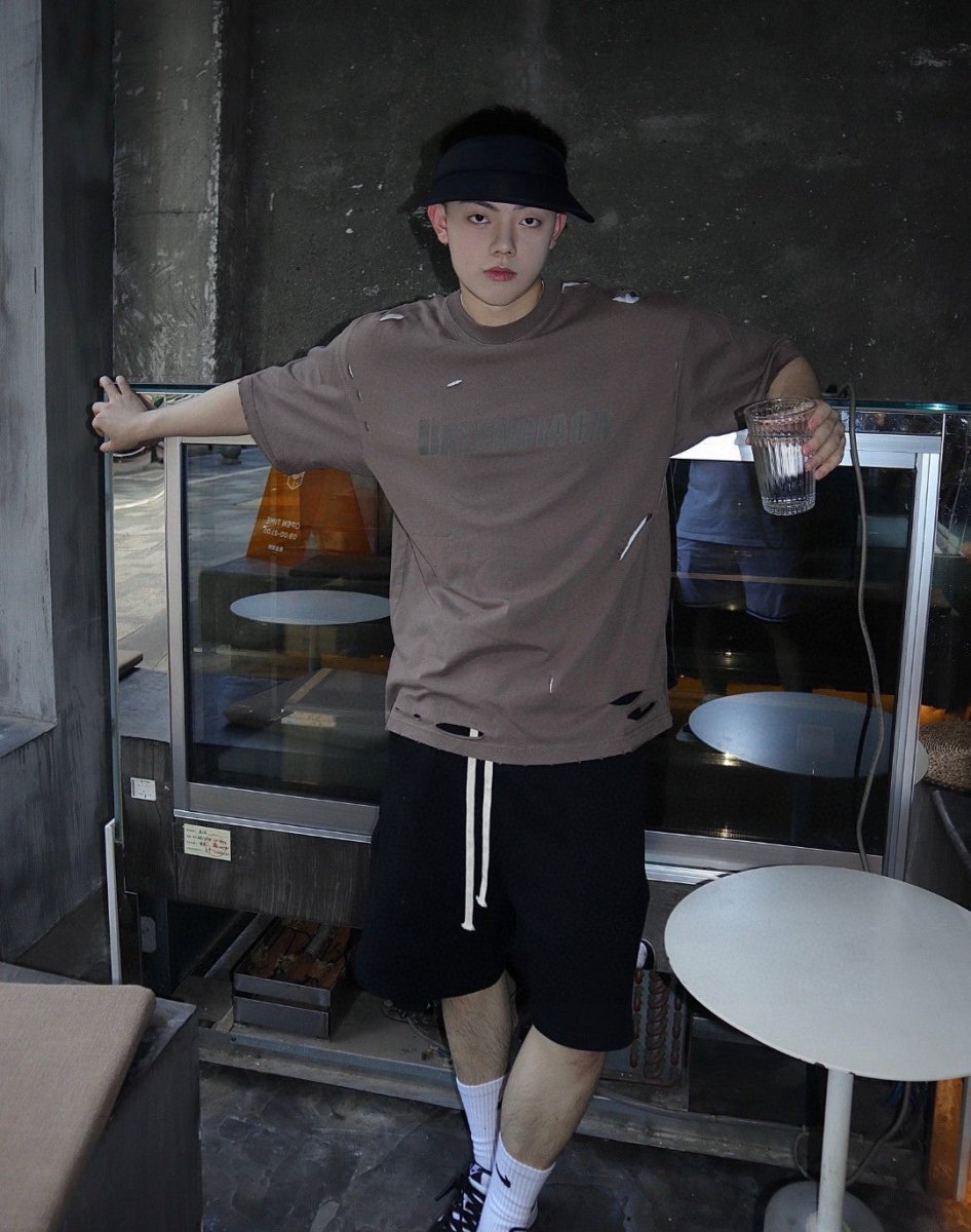 T-shirt Balenciaga à logo vieilli