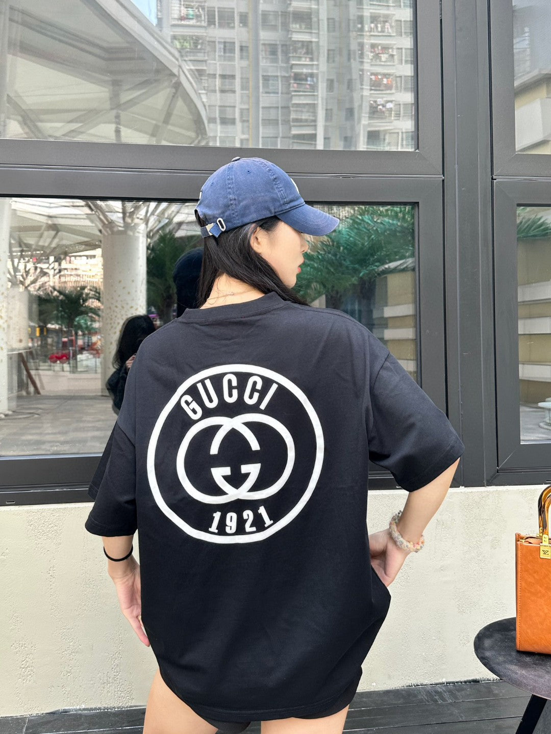 T-shirt graphique Balenciaga Paris (noir)