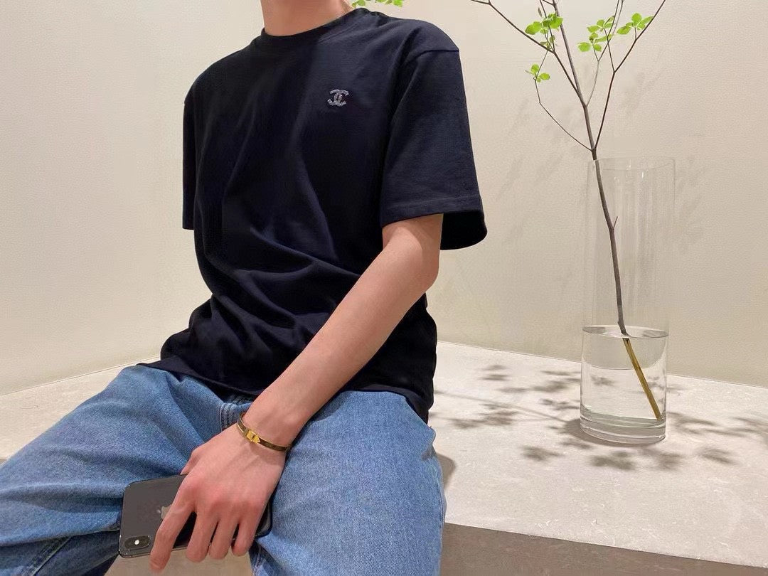 T-shirt Chanel à logo classique noir