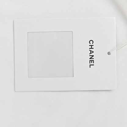 T-shirt Chanel Classic Logo blanc