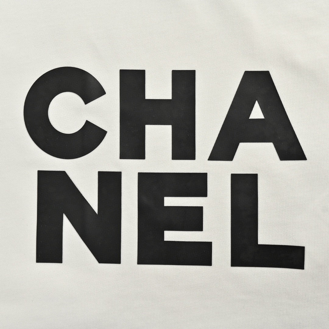 T-shirt Chanel à double logo C (blanc)