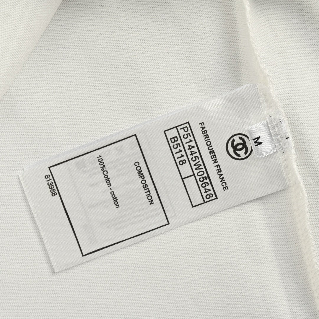T-shirt Chanel à double logo C (blanc)