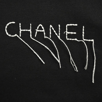 T-shirt à logo Chanel (noir)