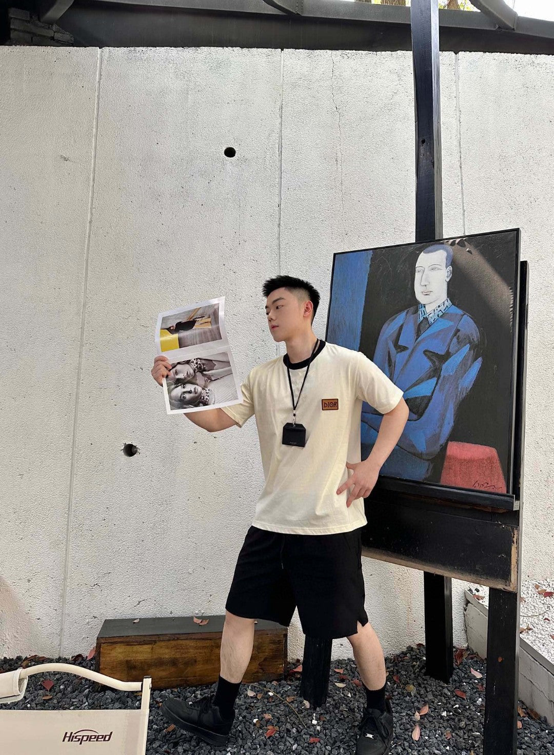 T-shirt crème Dior avec bordure noire