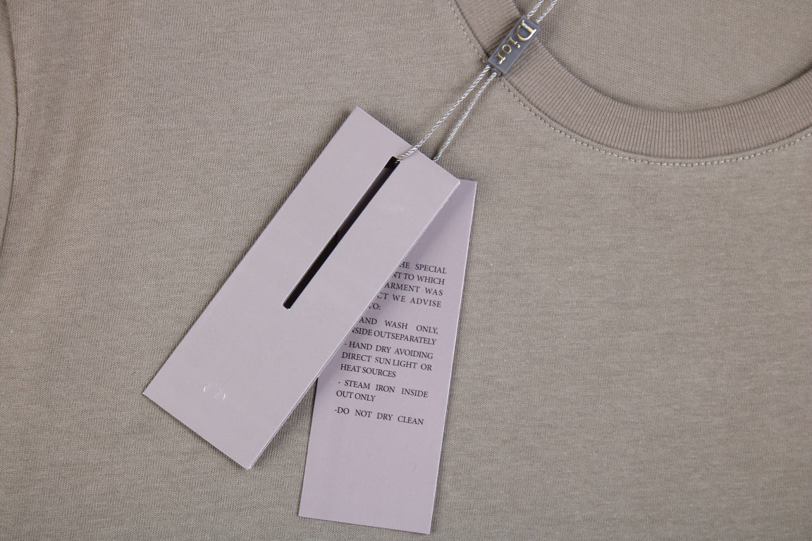 T-shirt Dior à double logo D (kaki)
