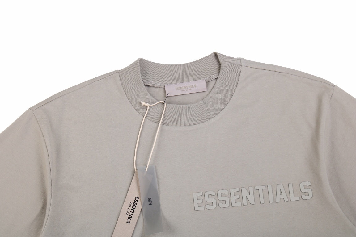 T-SHIRT FEAR OF GOD ESSENTIALS GRIS PIERRE