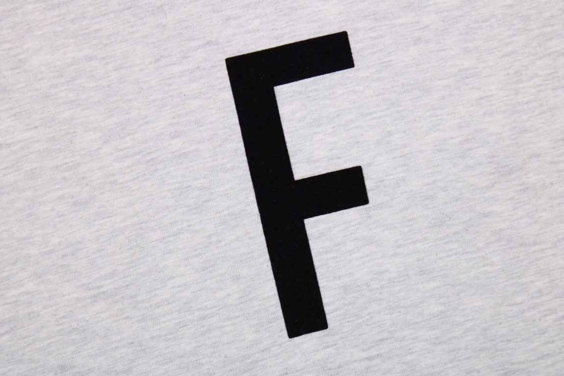 T-shirt Fear of God Lettre F (Gris clair)