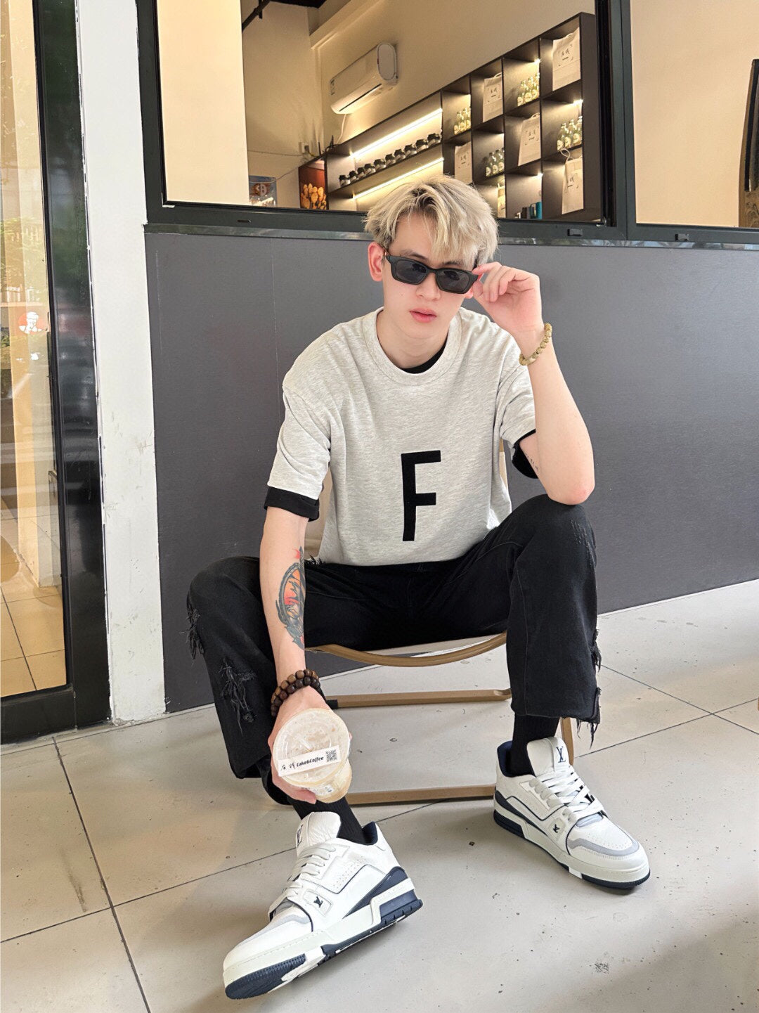 T-shirt Fear of God Lettre F (Gris clair)