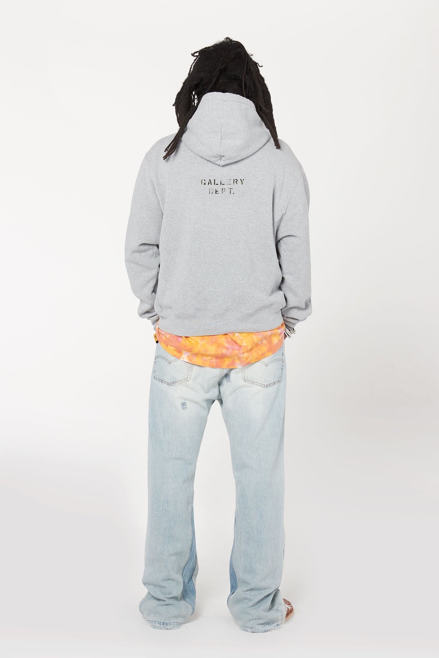 SWEAT À CAPUCHE AVEC LOGO DU DÉPARTEMENT GALERIE