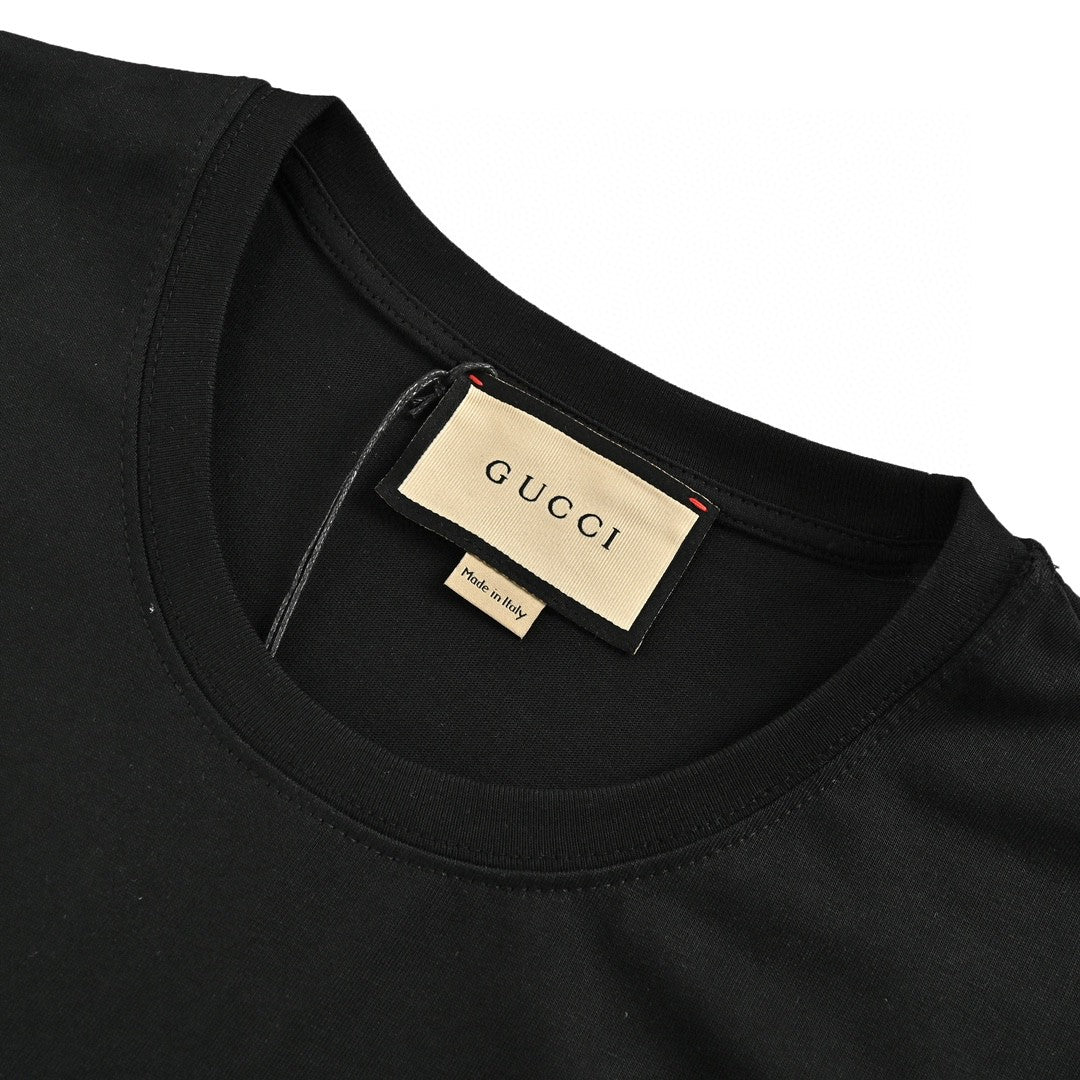 T-shirt graphique Gucci 1921