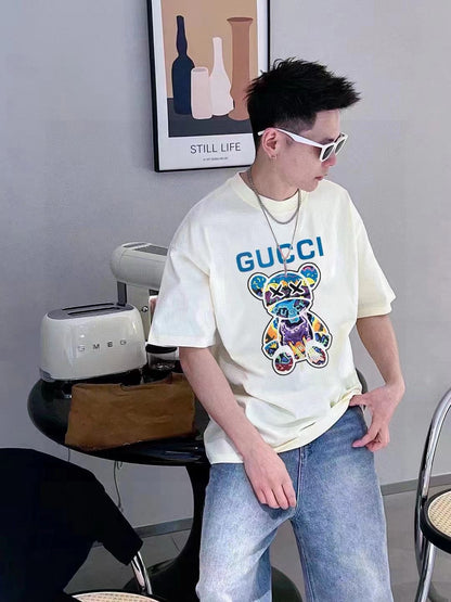 T-shirt Gucci crème avec motif ours