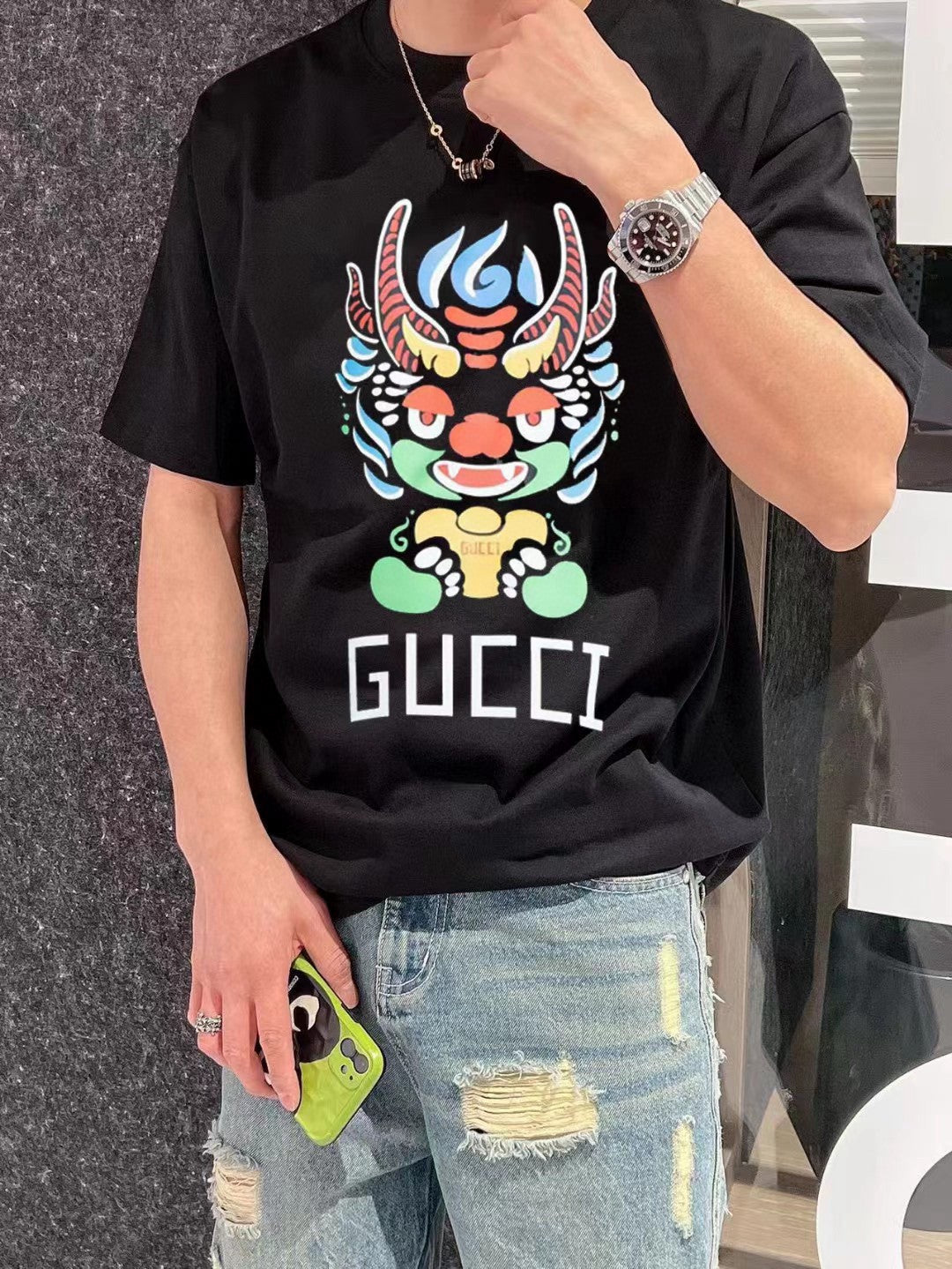 T-shirt noir Gucci à motif dragon
