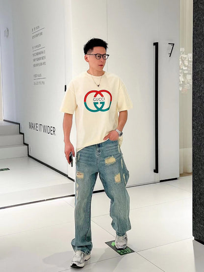 T-shirt crème Gucci à motif GG entrelacé