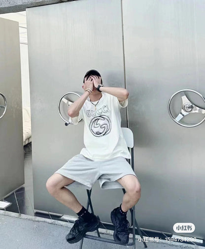 T-shirt Gucci - Logo griffonné