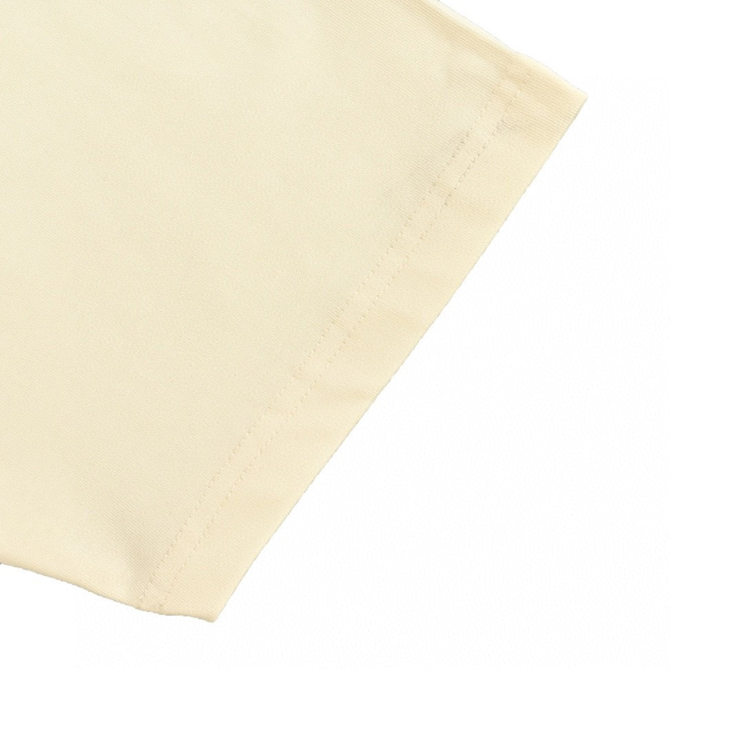 T-shirt beige Gucci à logo triangulaire