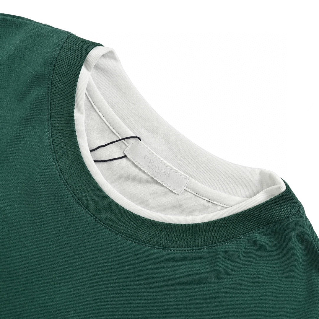T-shirt Prada vert à bordure contrastée