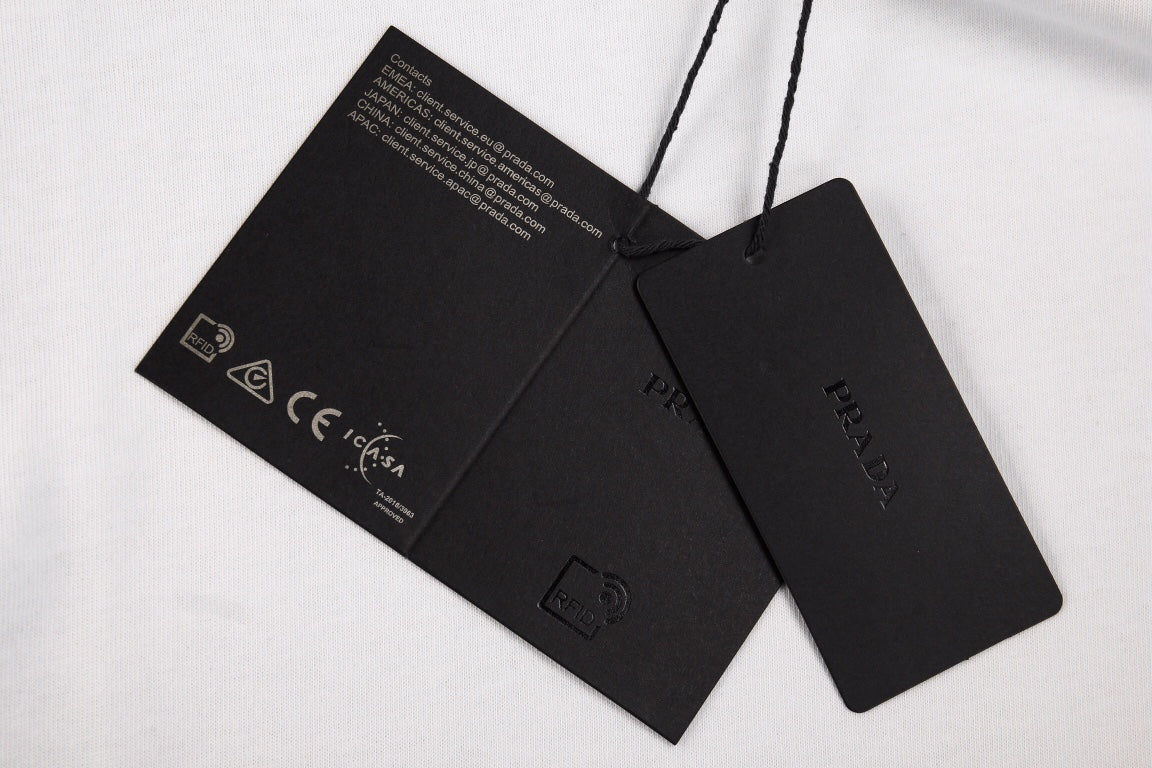 T-shirt Prada à poche logo (blanc)