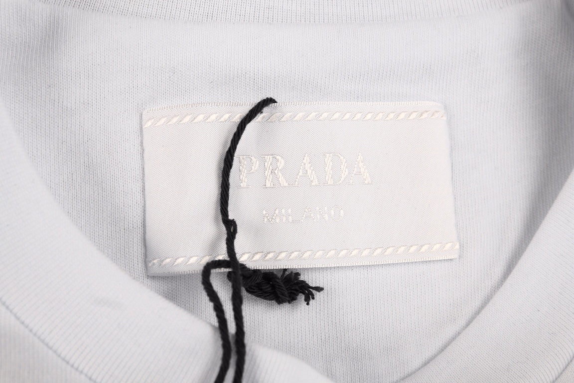 T-shirt Prada à poche logo (blanc)