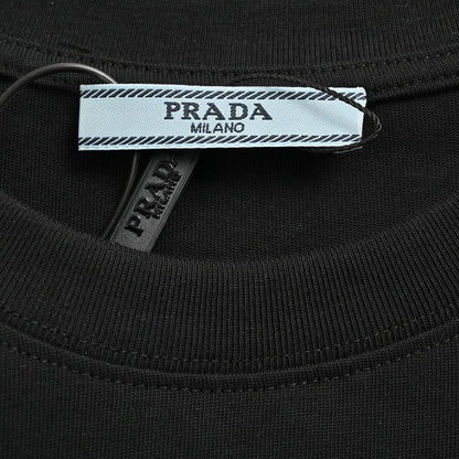 T-shirt à logo Prada (noir)